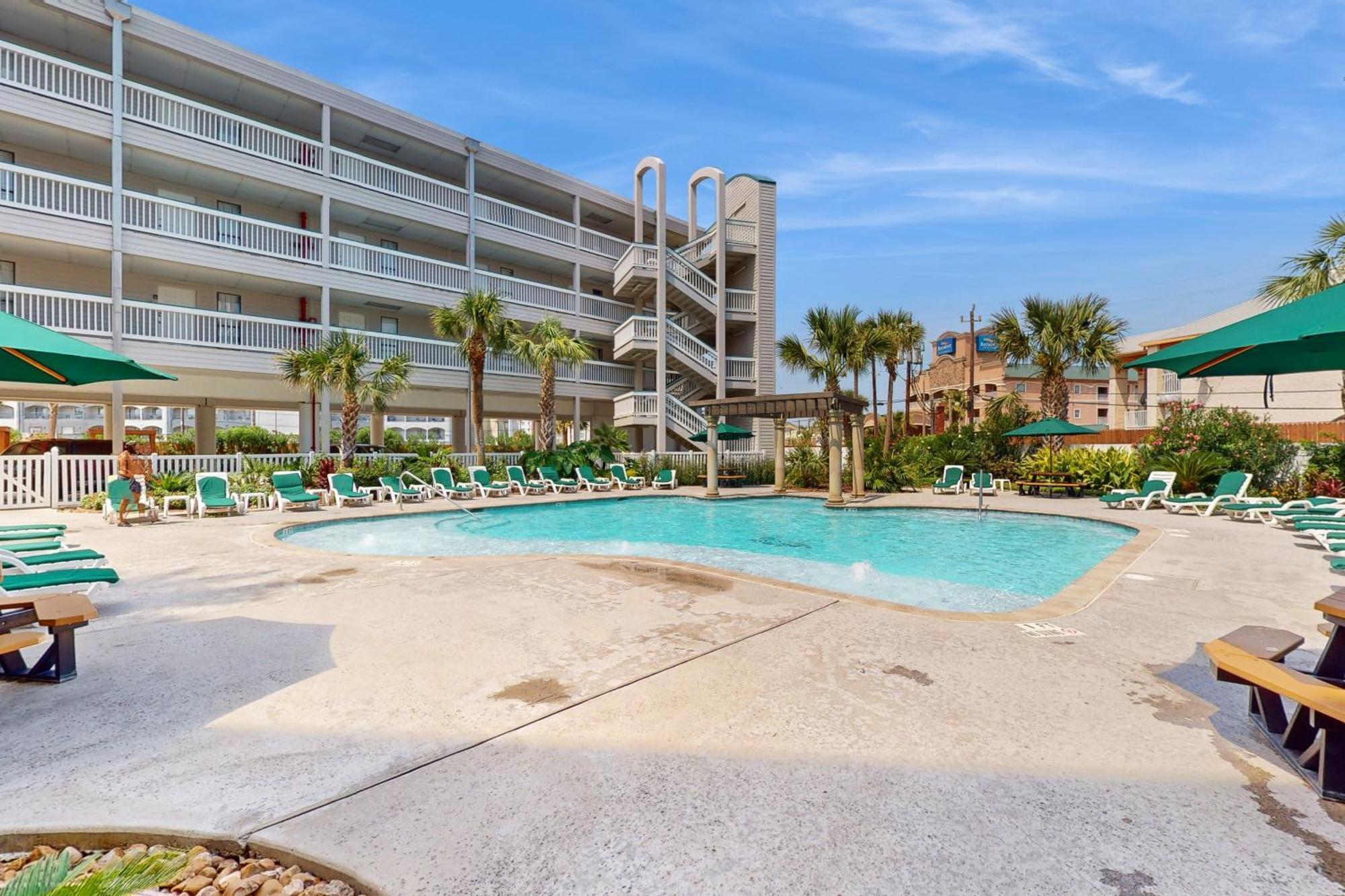 Walk To The Beach Apartment Galveston Exterior photo